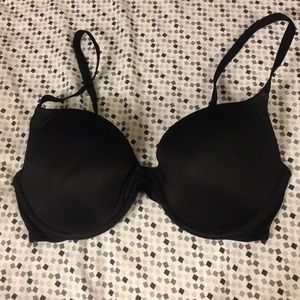 VS PINK wear everywhere push up bra